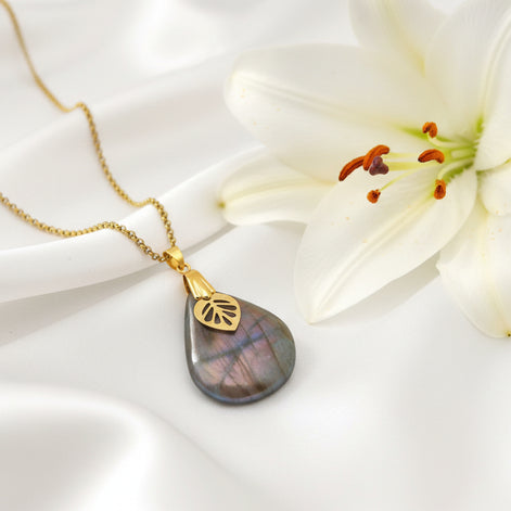 vertus labradorite