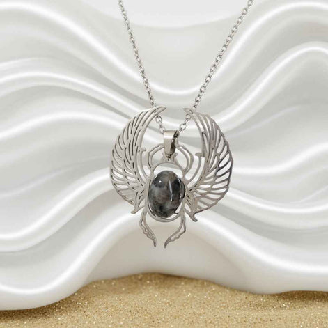 Collier scarabée khépri et labradorite larvikite ou oeil de tigre