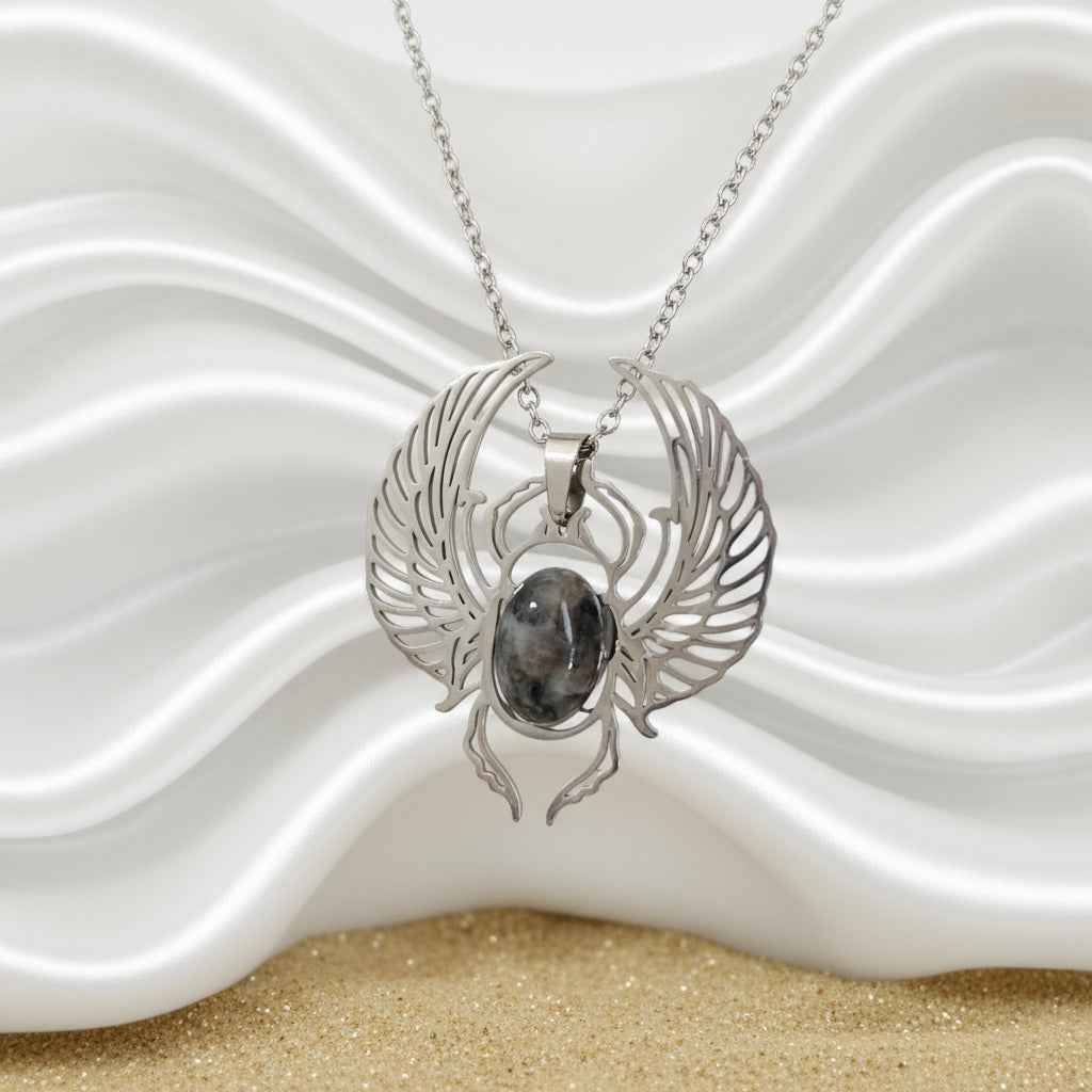 Collier scarabée khépri et labradorite larvikite ou oeil de tigre