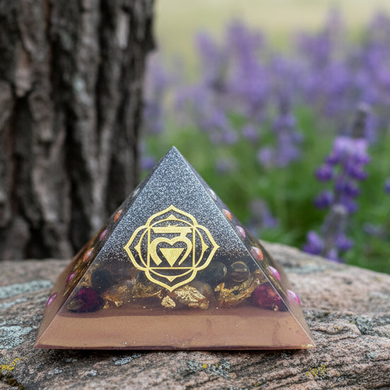 orgonite pyramide shungite