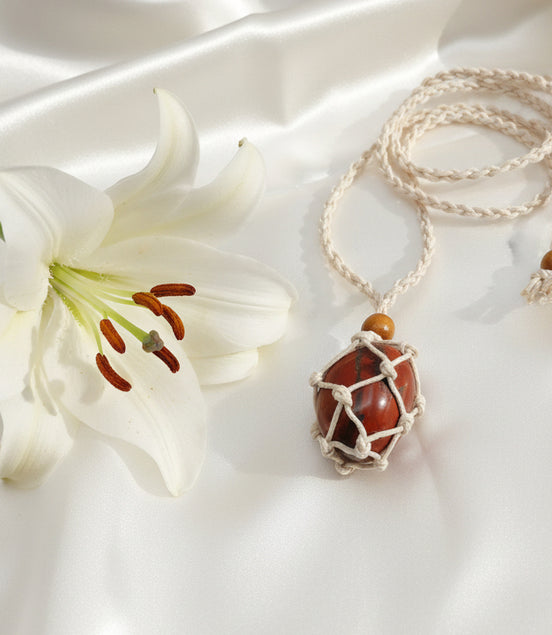 collier homme écolo conscient en chanvre et pierre