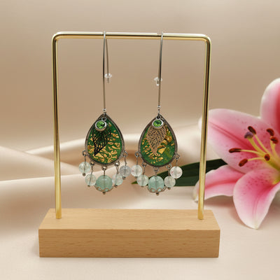 Boucles d’oreilles en Fluorite Verte, argentée, strass et polymère