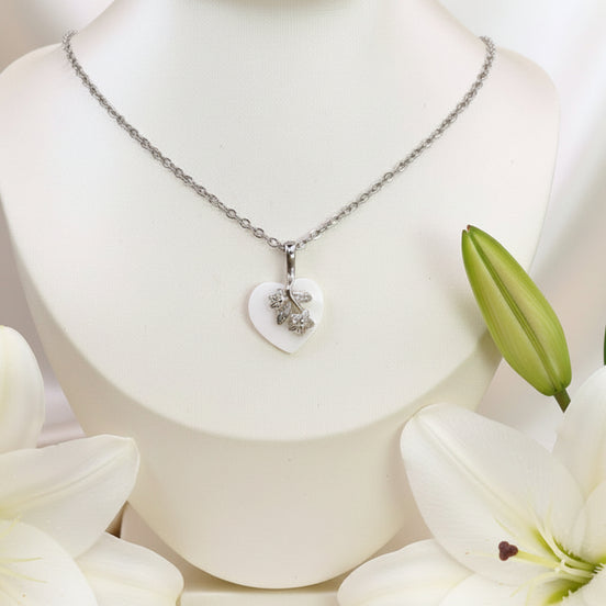 collier coeur de nacre