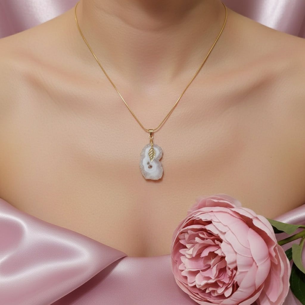 bijou en quartz solaire