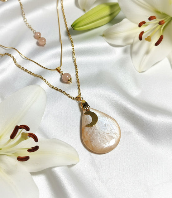 Double Collier doré en pierre de lune