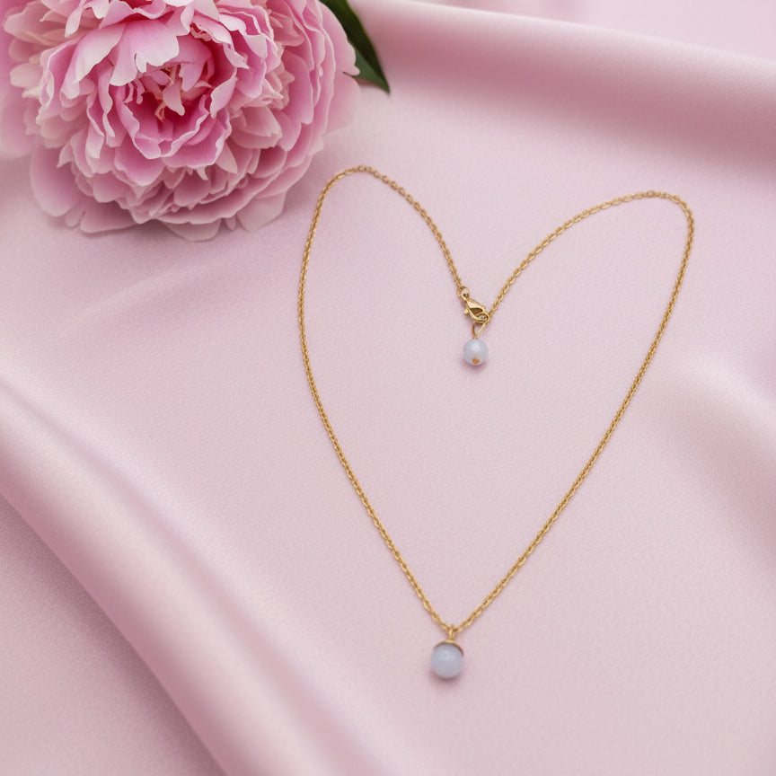 collier doré calcédoine bleue