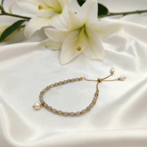 bracelet doré en pierres