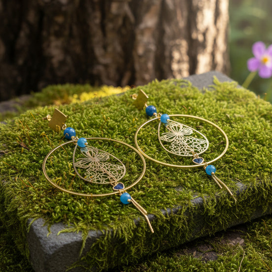 Boucles d'Oreilles Esméralda ✦ Apatite Naturelle & Papillon Doré