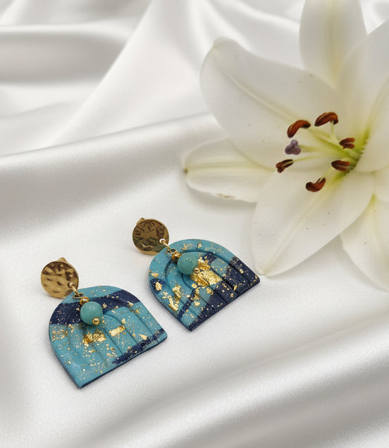 Boucles d’oreilles bleu et or, amazonite et polymère