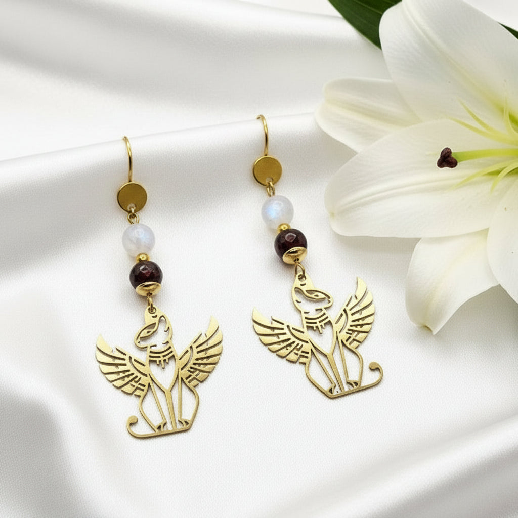 Boucles d'oreilles Passion intuition Bastet grenat, pierre de lune