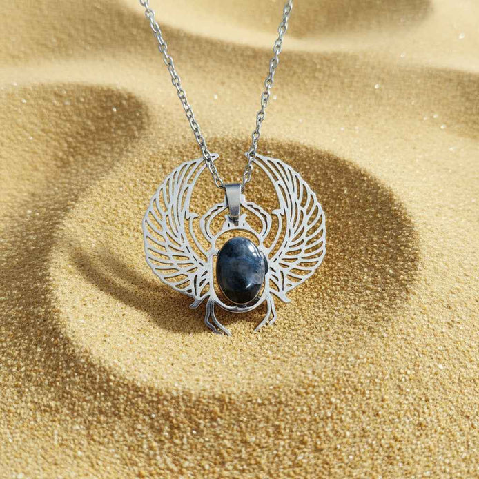 Collier scarabée khépri et labradorite larvikite ou oeil de tigre