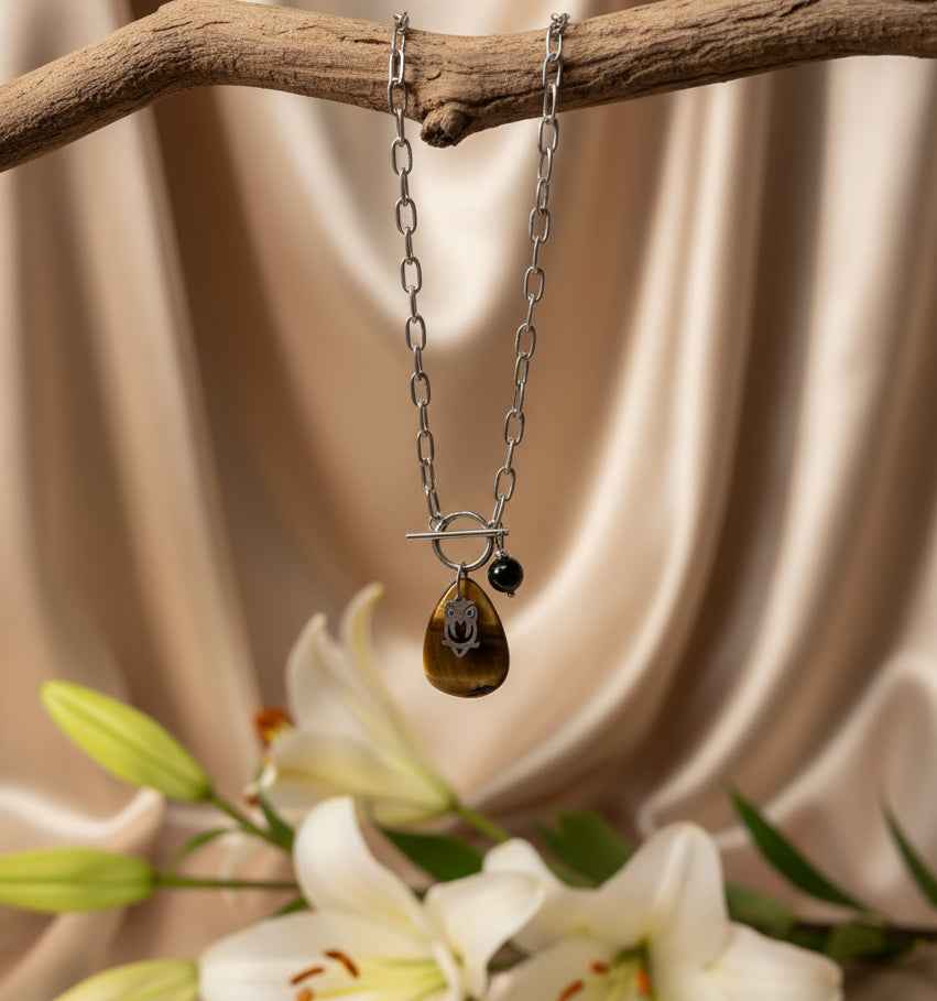 Collier argenté en Œil de Tigre et Hibou