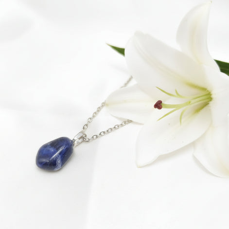 sodalite sur chaine argenté pas cher