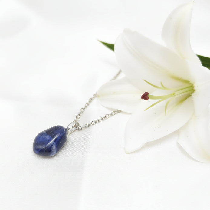 sodalite sur chaine argenté pas cher