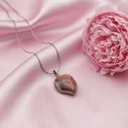 Pendentif ou pierre libre en Agate du Botswana rose extra 2 cm