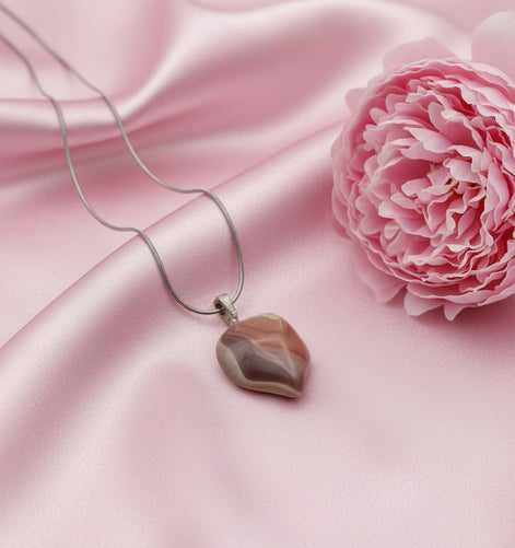 Pendentif ou pierre libre en Agate du Botswana rose extra 2 cm