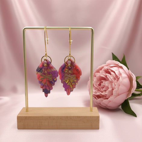 Boucles d’oreilles dorées Tourmaline rose et Libellule