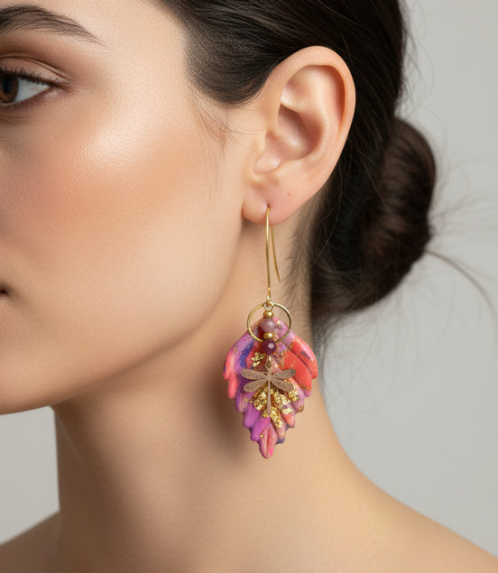 Boucles d’oreilles dorées Tourmaline rose et Libellule