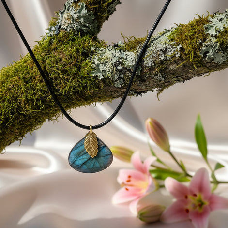 bijou en pierre labradorite