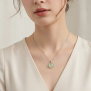 Collier argenté en Préhnite ✦ Souffle de sagesse