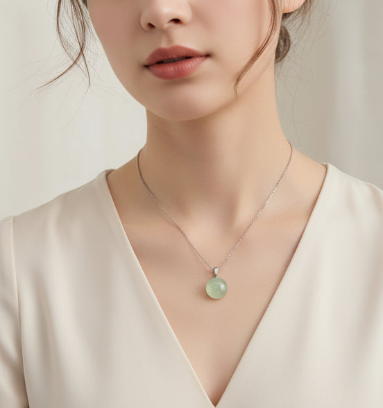 Collier argenté en Préhnite ✦ Souffle de sagesse