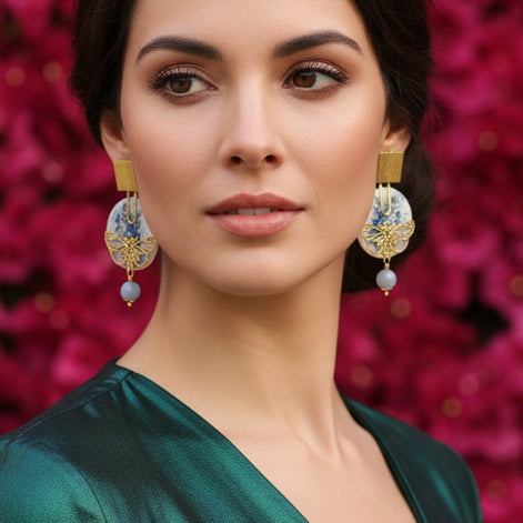 boucles d oreilles bleu et or papillon fait mains
