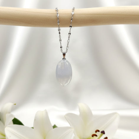 Collier et pierre de lune arc en ciel, péristérite