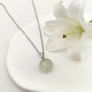 Collier argenté en Préhnite ✦ Souffle de sagesse
