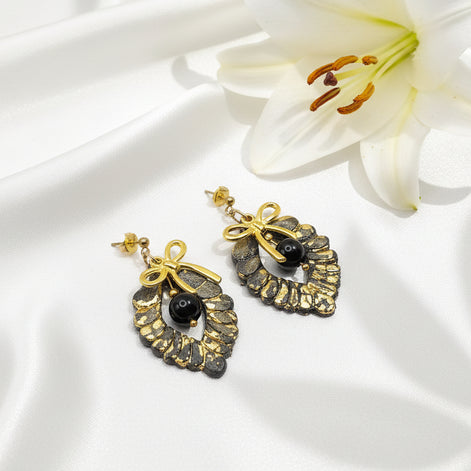 Boucles d'oreilles noire et or et tourmaline noire