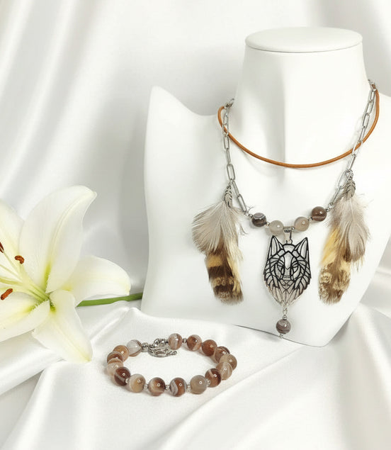 Collier ou bracelet en agate du Botswana extra "loup sacré"