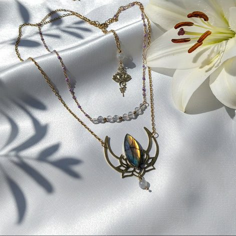 collier lotus unalome labradorite
