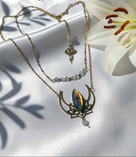 collier lotus unalome labradorite