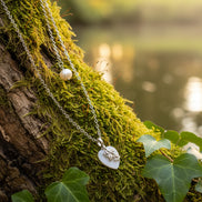 Collier argenté et sa nacre naturelle