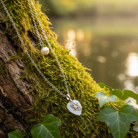 Collier argenté et sa nacre naturelle