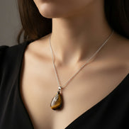 Collier chaine argenté et Œil de Tigre goutte