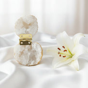 écrin Géode de quartz cristal de roche entière avec charnière