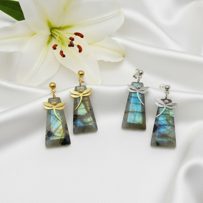 Boucles d'oreilles en labradorite et libellule doré ou argenté