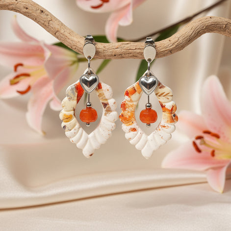 Femme  boucles d oreille argentée cornaline