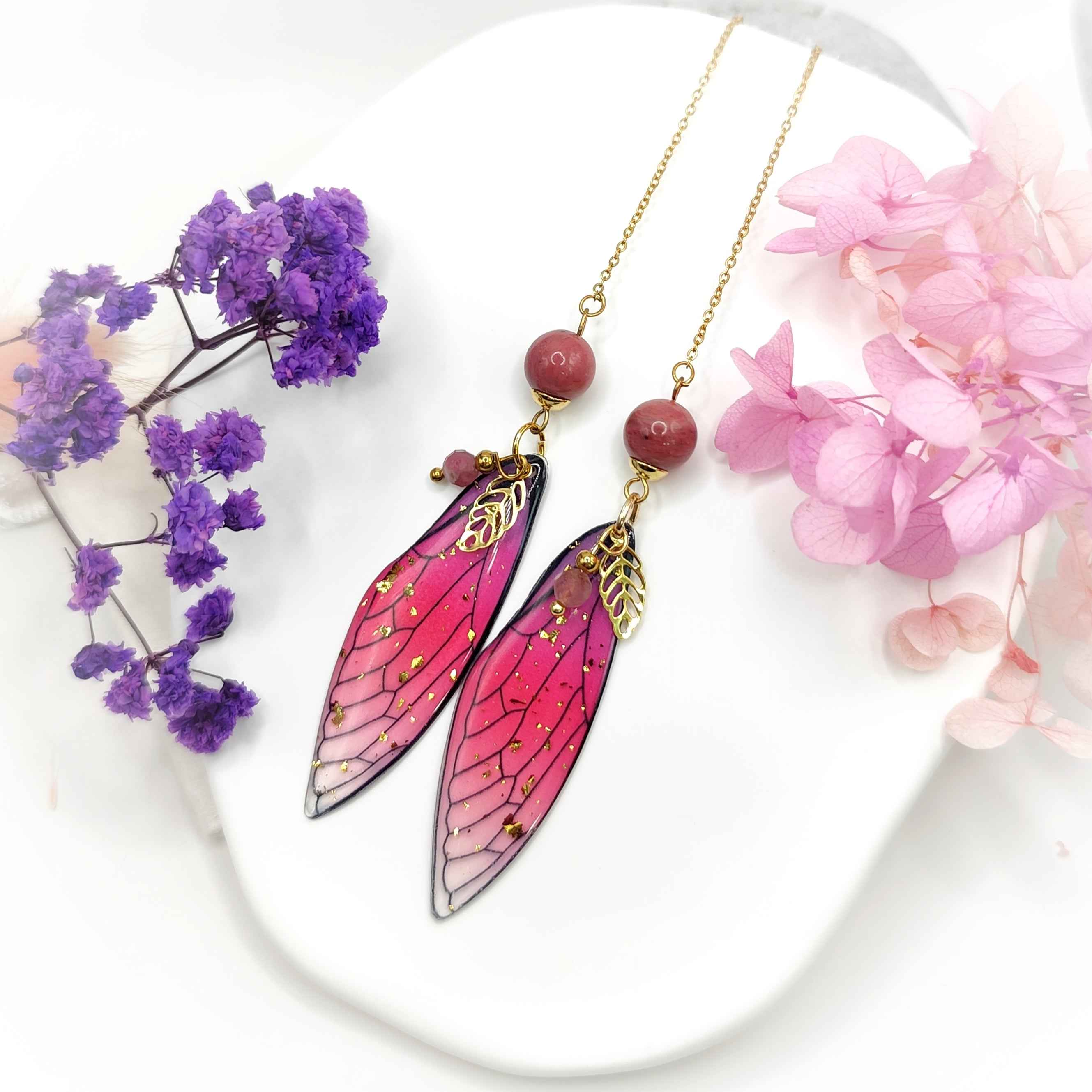 Boucles d'oreilles Ailes de fée en Rhodonite, dorée