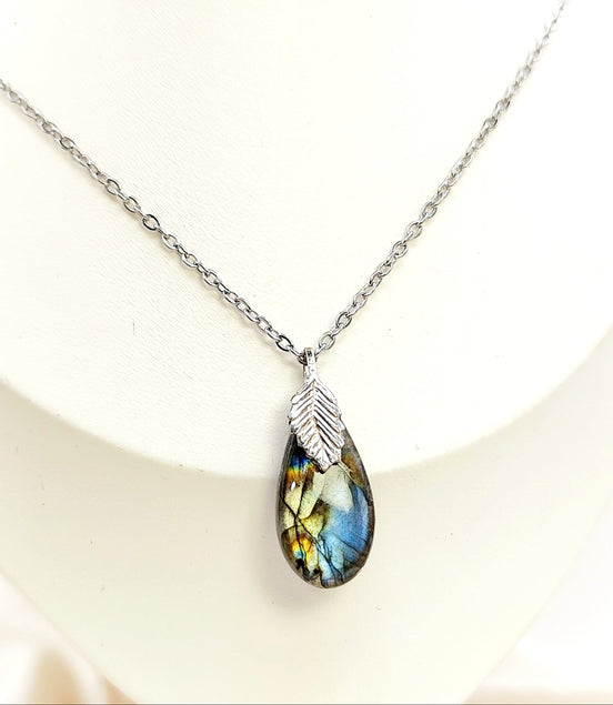 collier labradorite