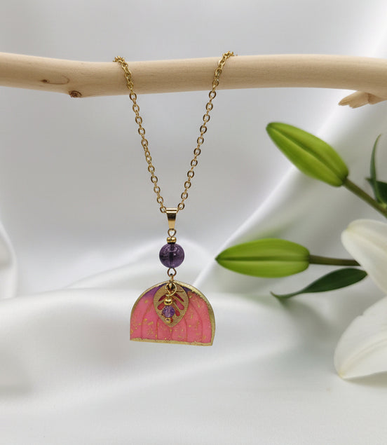 Collier doré, améthyste & arc en ciel polymère