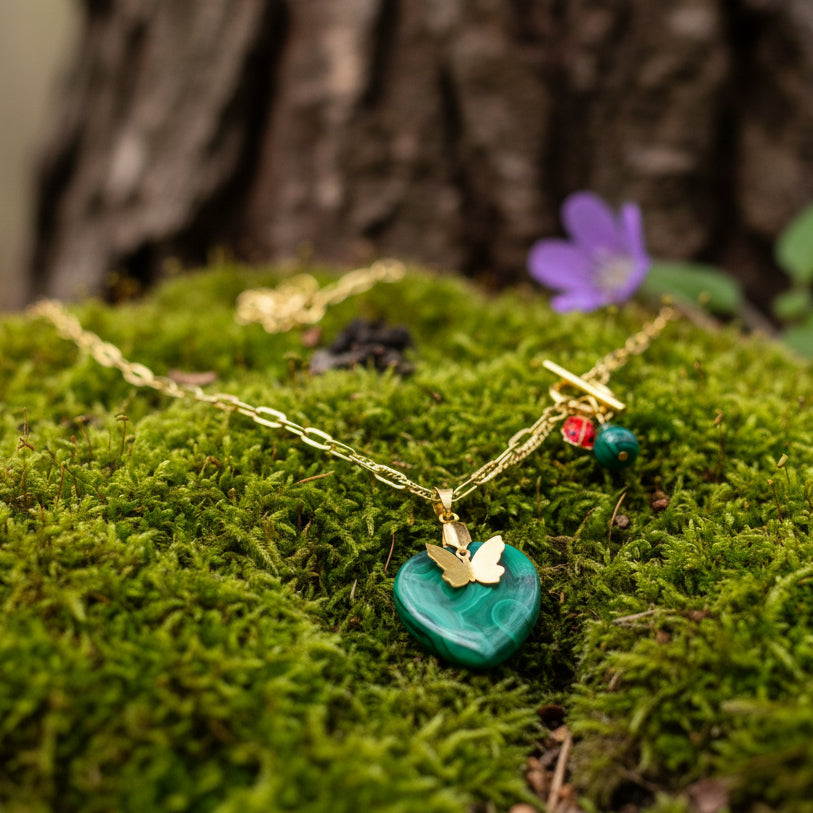 collier doré malachite vertus