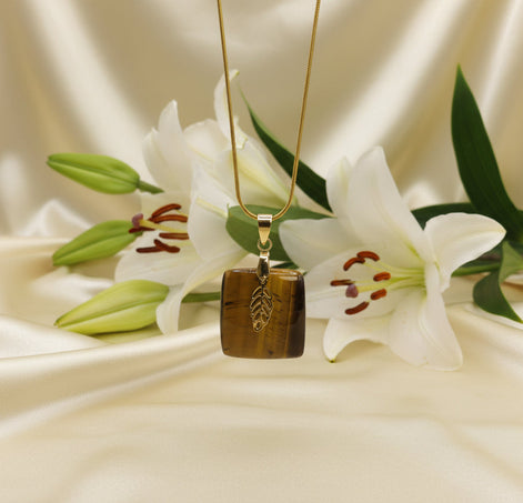 Collier et Pendentif en oeil de tigre doré, Au choix