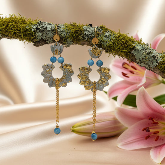 Boucles d’Oreilles Rosa Apatite en doré et chainettes